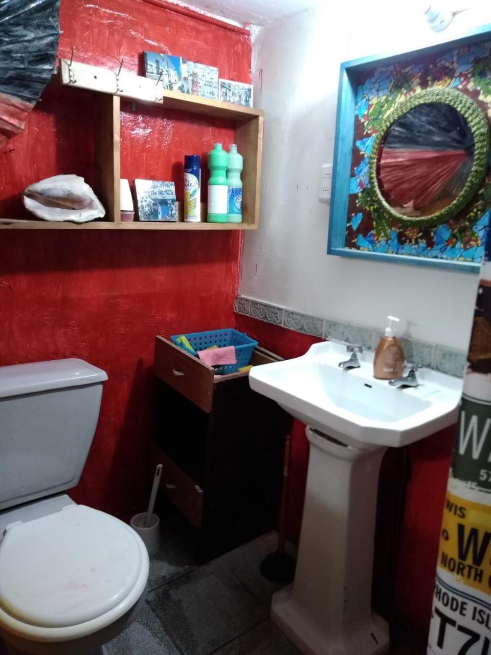 Hostal Buena Vista San Antonio  Zewnętrze zdjęcie